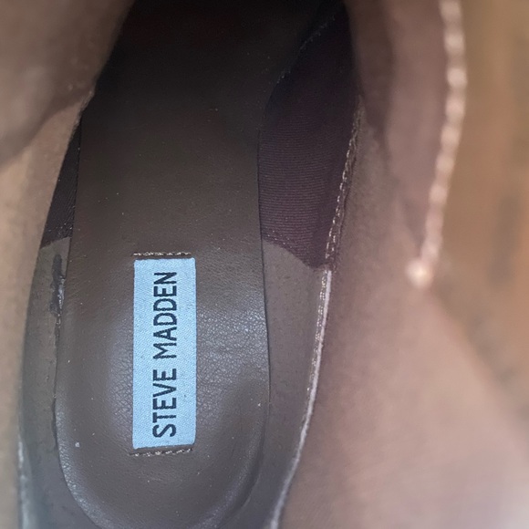 Steve Madden Pull On Ankle Boots - Picture 6 of 7